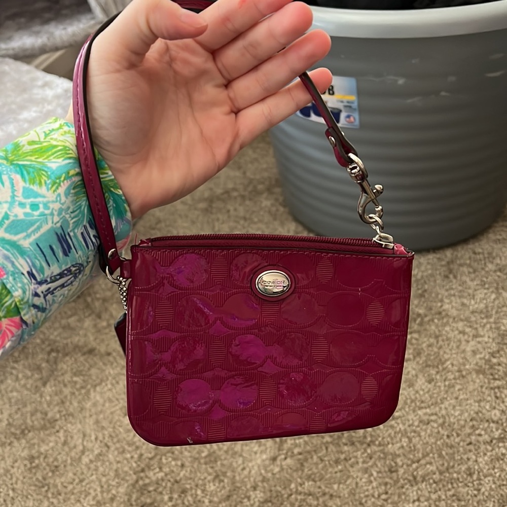Coach wristlet - Picture 2 of 3